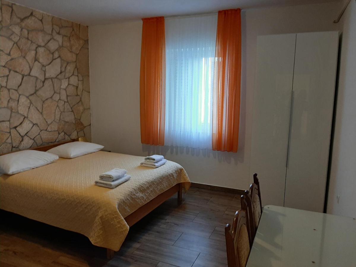 Guest House Renata Zadar Exteriér fotografie